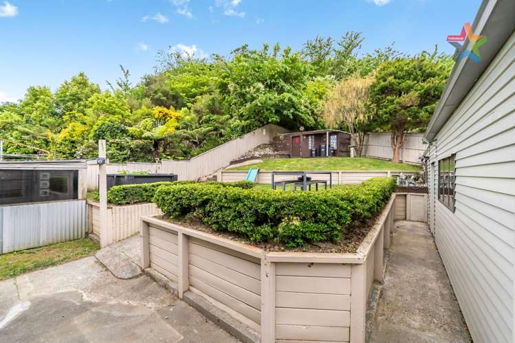 37 Castlerea Street Wainuiomata_14