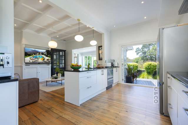 Special Renovated Bungalow with Water Views