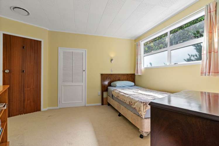 111 Glengarry Road Glen Eden_7