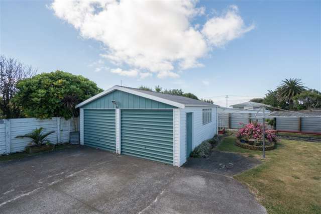 16 Kapuni Street Manaia_4