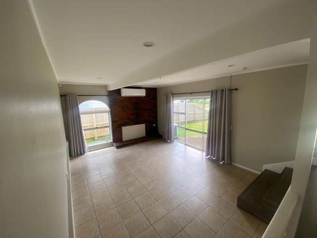 11 Neems Place Manurewa_1