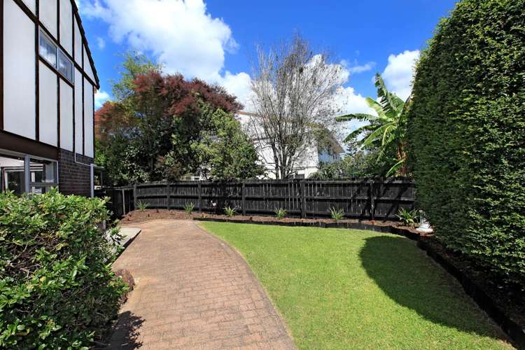 2/39 Seabrook Avenue New Lynn_16