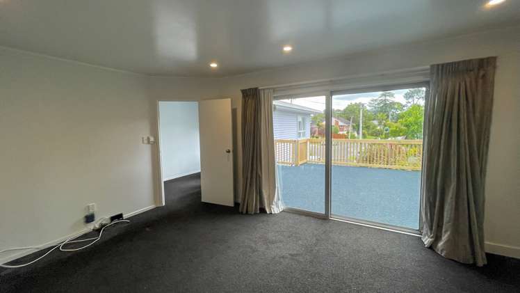 15 Rerewai Place Kelston_3