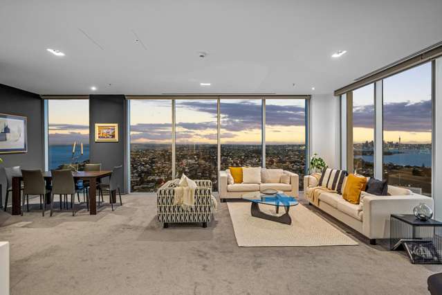 ELEVATE YOUR LIFESTYLE - VIEWS BEYOND COMPARE!