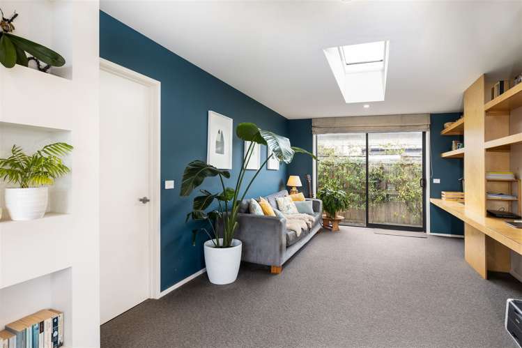 4 Piper Lane Burleigh_11