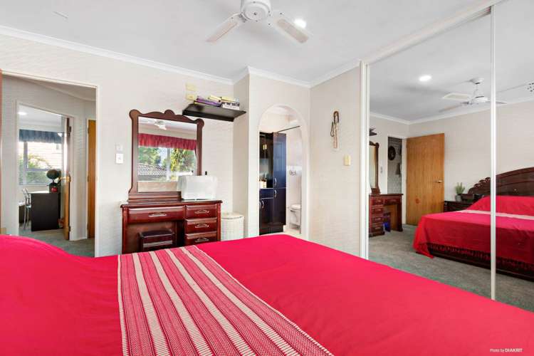 33f Kirby Street Glendene_17