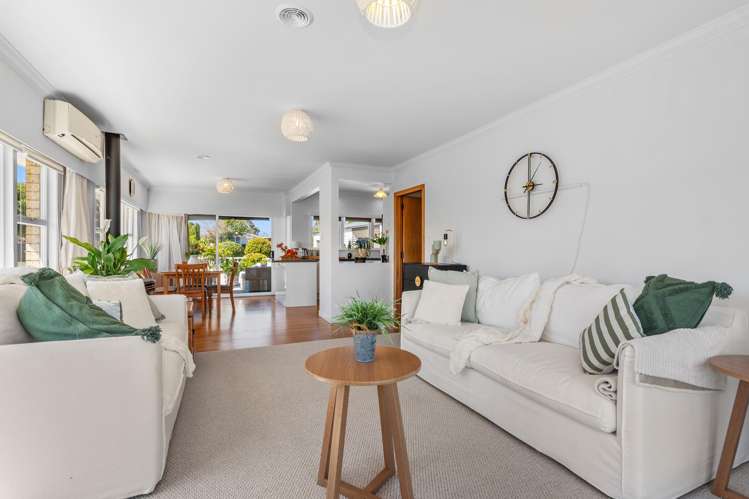 15 Denby Crescent Tikipunga_5