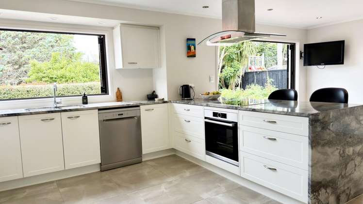 16 Onetaunga Road Chatswood_28