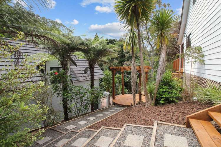 3 Herrings Cove Place Titirangi_14