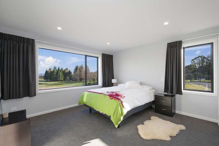 706 Whangamata Road Kinloch_8