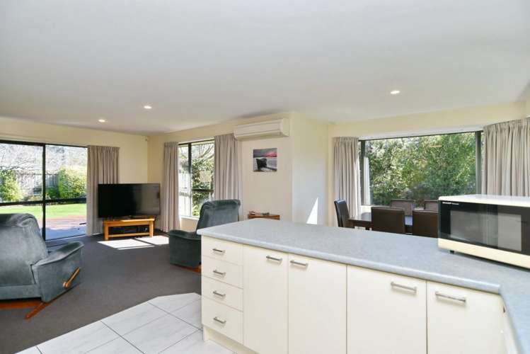 39 Mauger Drive Heathcote Valley_11