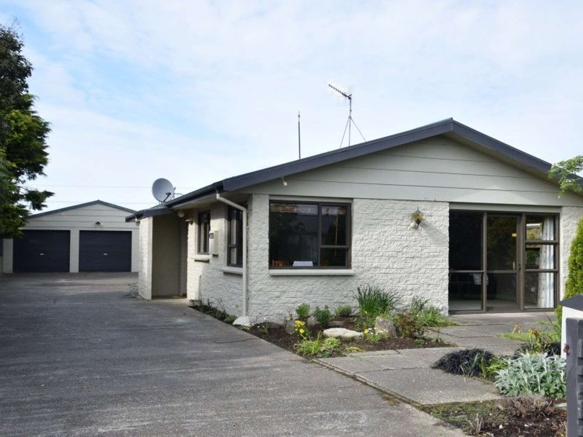 106 Cunningham Crescent Grasmere_0