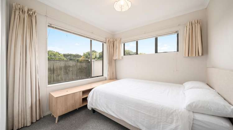 28 Sandwick Drive Weymouth_9