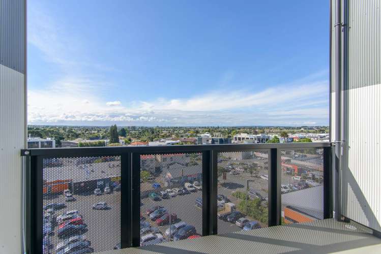 614/38 Mccrae Way New Lynn_12