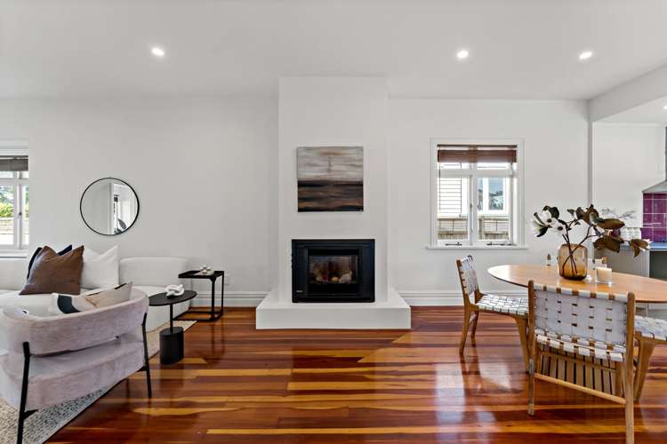 42 Woodward Road Mount Albert_4