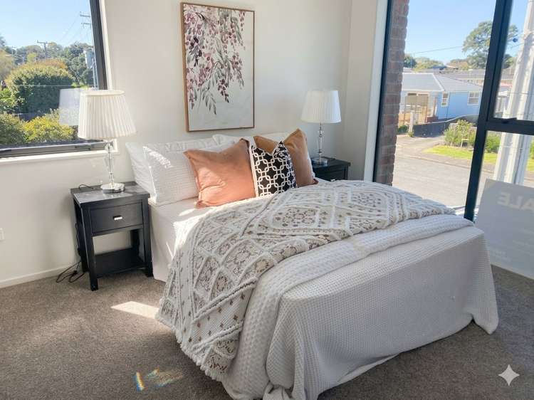 17 - 19 Matapouri Road Mangere Bridge_18