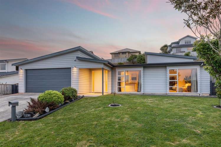 18 Dusky Crescent Aotea_0