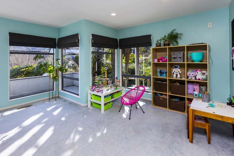 1282b Fergusson Drive Brown Owl_11