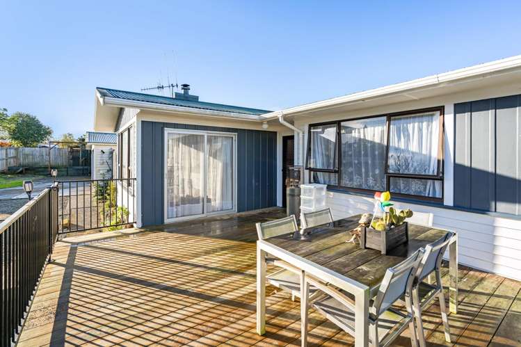 22 Manapouri Street Tikipunga_12