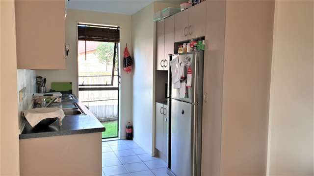 55 Woodbank Drive Glen Eden_3