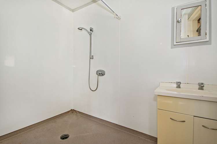 39 Valley Road Hikurangi_14