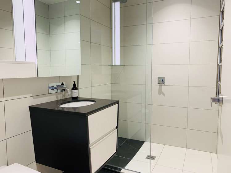 203/70 Sale Street Auckland Central_8