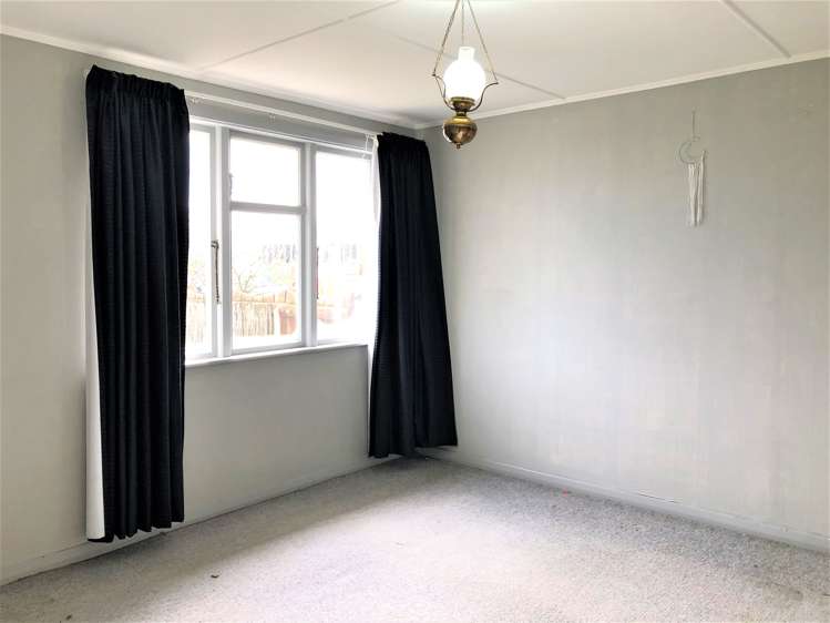 22 High Street Balclutha_9