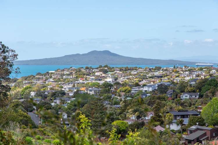 2 Wisteria Way Mairangi Bay_7