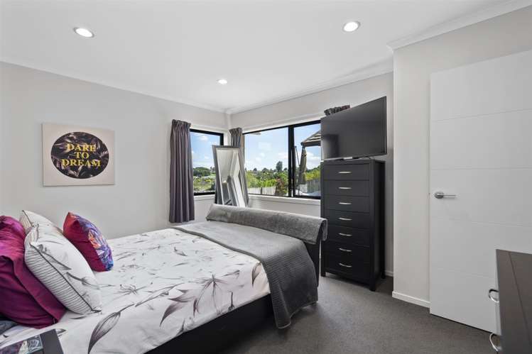 48 Ihimaera Terrace Leamington_12
