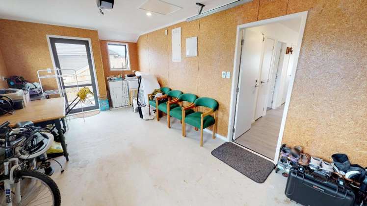 8 Peckham Lane Ashhurst_10