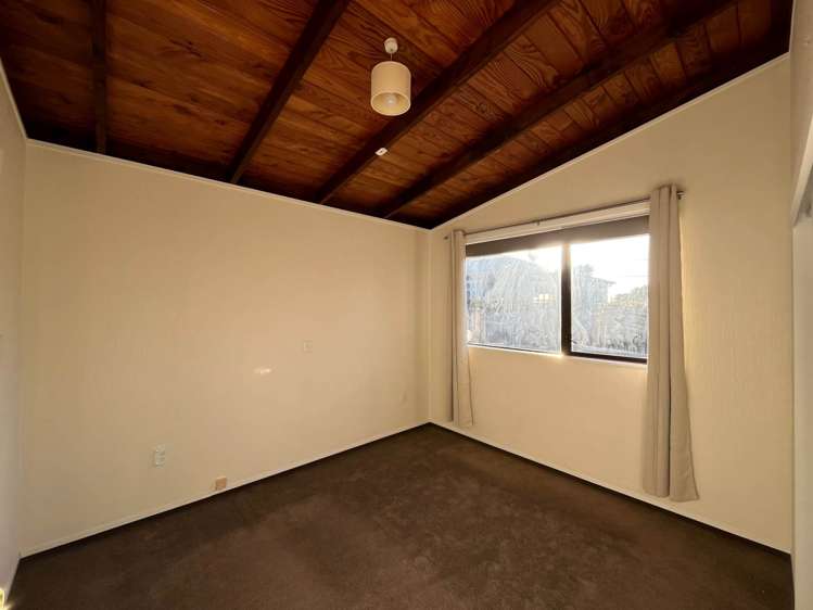 1/150 Titirangi Road New Lynn_3