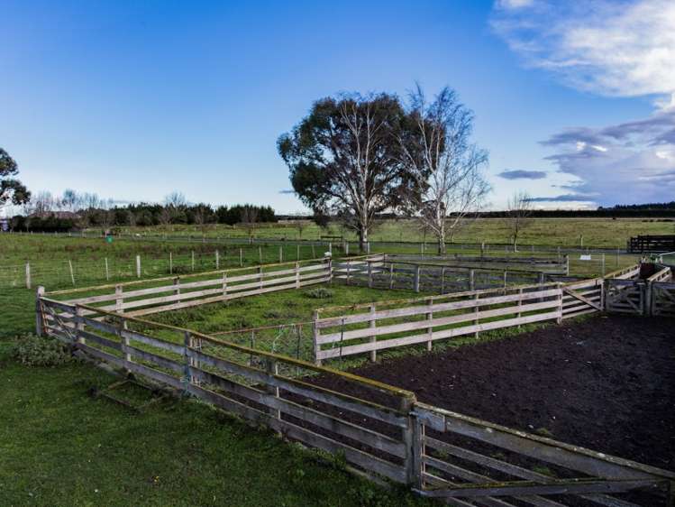 1211 Woodfields Road Cust_13