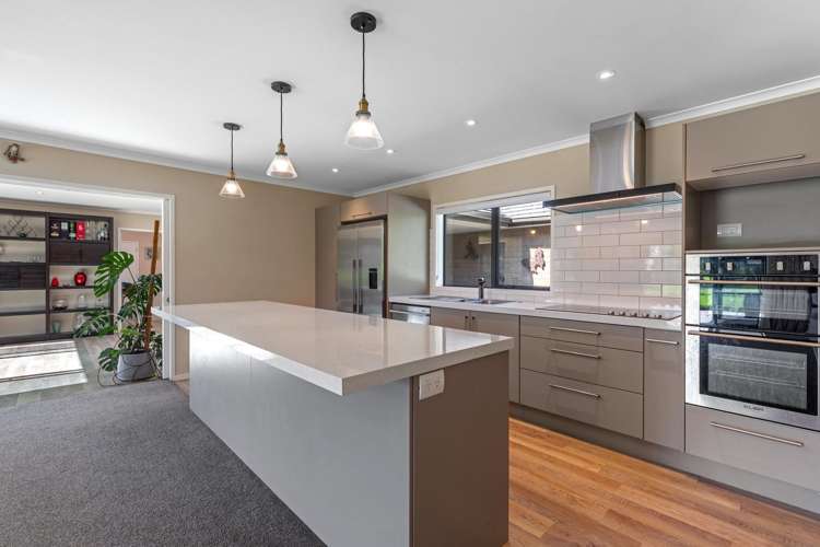 34 Arone Way Wainui_9