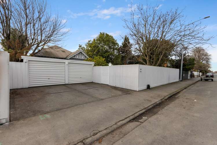 23 Innes Road Merivale_35
