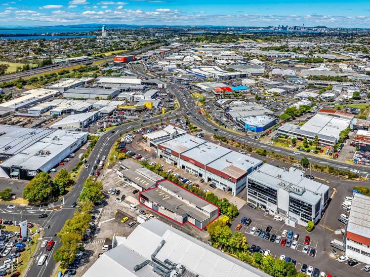 171-181 Target Road Wairau Valley_2