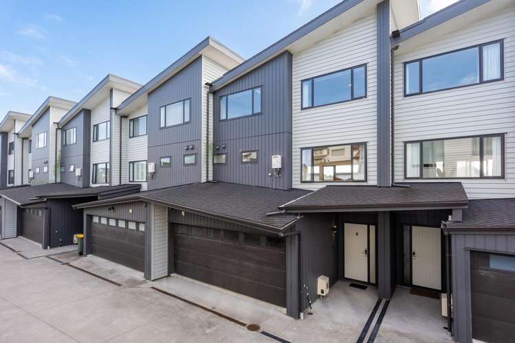 6 Moki Place Long Bay_18