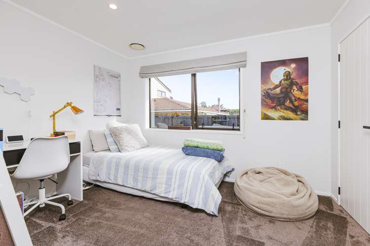 9 Elrita Place Conifer Grove_18