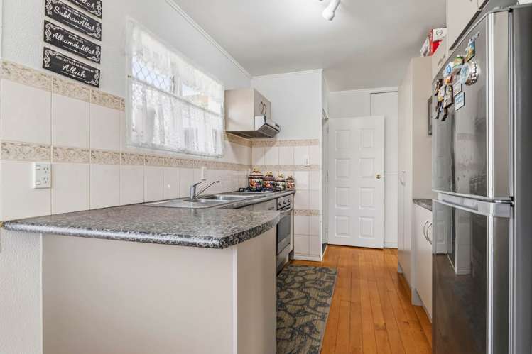 30 McKean Avenue Manurewa_9