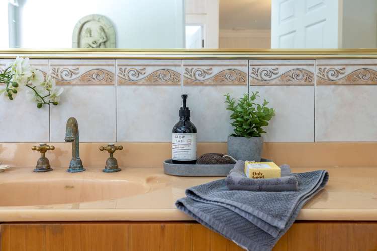 15 Matapana Road Palm Beach_29