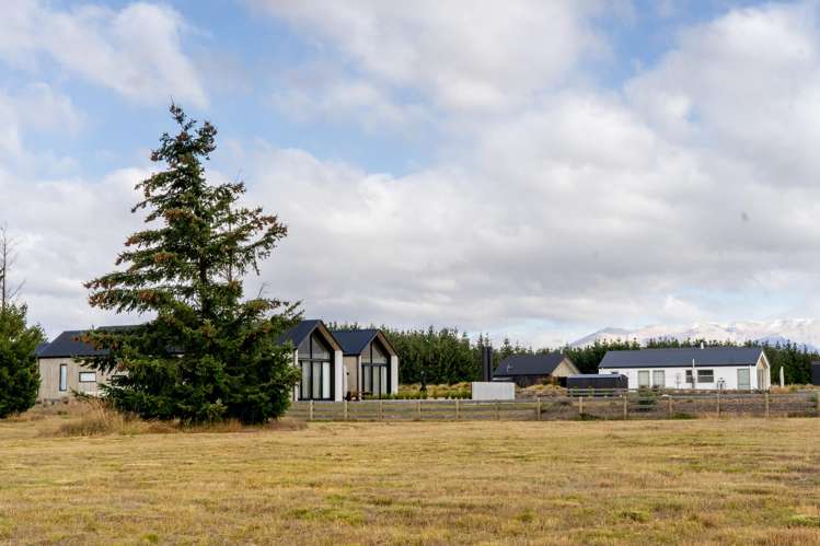 88 The Drive Twizel_11