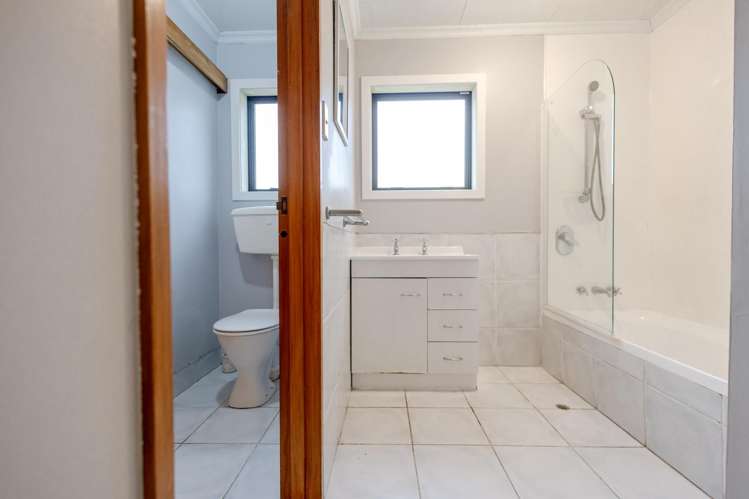 34 Bonar Drive Hokitika_13