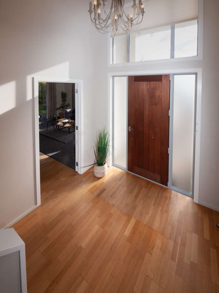 8 Sedgley Grove Churton Park_1