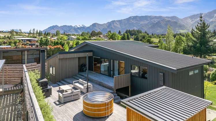 17 Sam John Place Lake Hawea_18