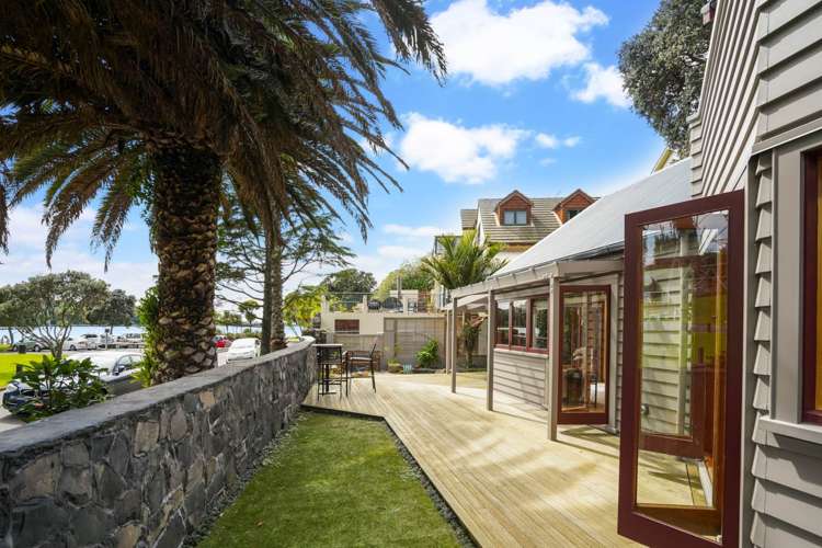 2 Bluff Terrace Hillsborough_1