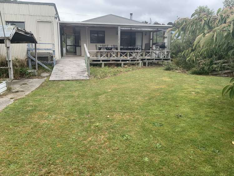 17 Wratten Road Owaka_15