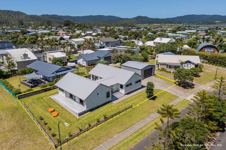 112 Ocean Close Matarangi_33