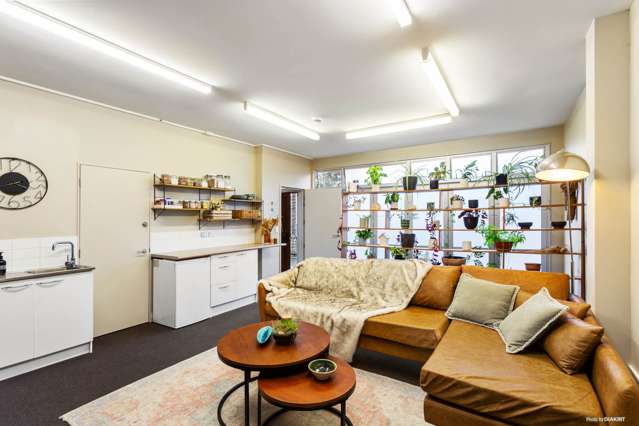 Unit 9/44 William Pickering Drive Albany_3