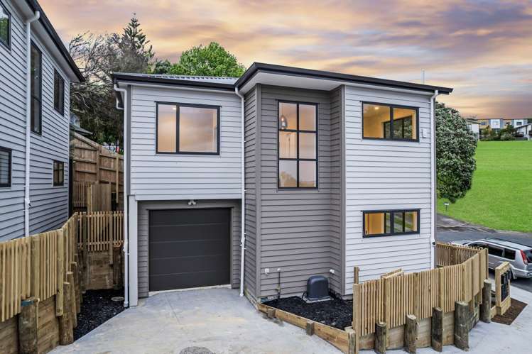 24B Zingaro Place Massey_25