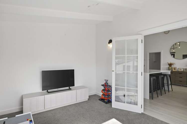 105 Parklands Avenue Bell Block_16