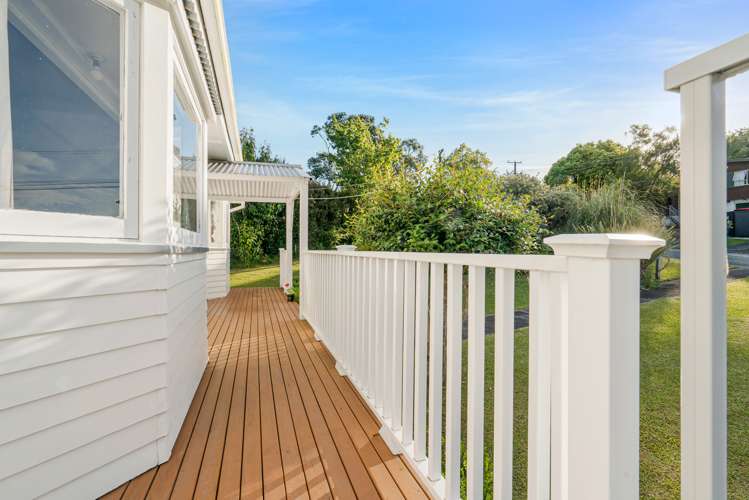 14a South Lynn Road Titirangi_1